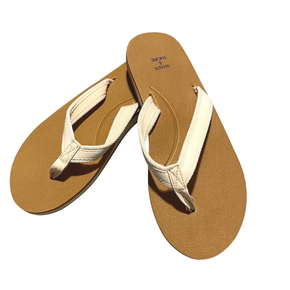 Shade Shore Women Flip Flops Thong Sandals Tan‎ White Size 7 Beach Casual